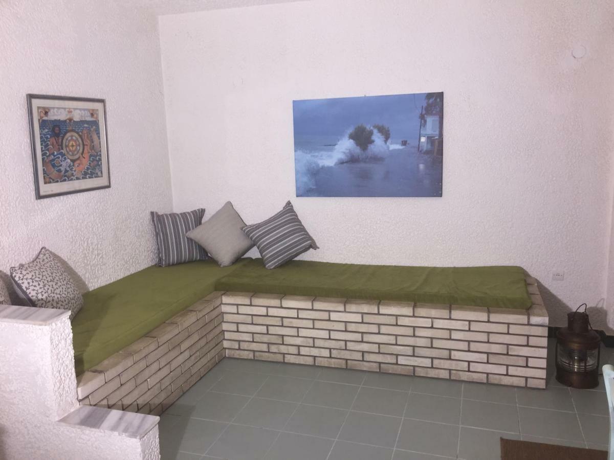 Appartement Agali 1 Mesonet In Front Of The Sea à Akrogiali Extérieur photo